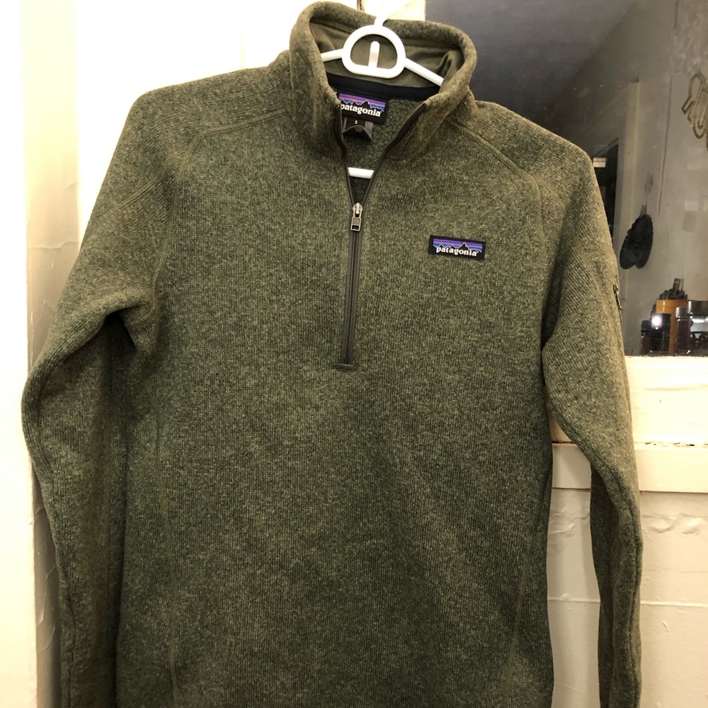 Women’s Patagonia better sweater - olive green
